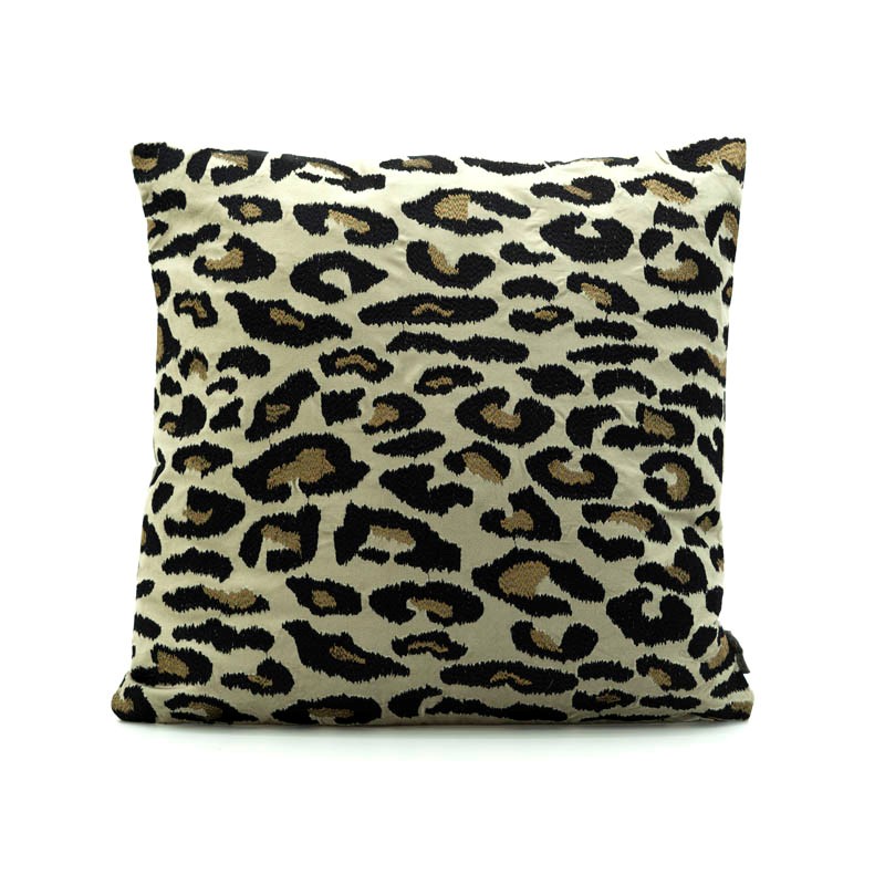 Cushion leopard natural/black velvet 50x50