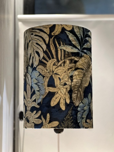 [006-23-FLO5007-KK2535] Shade cylinder flowers blue on taupe 25x35